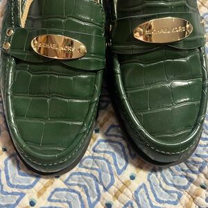 Michael Kors shoes 7.5